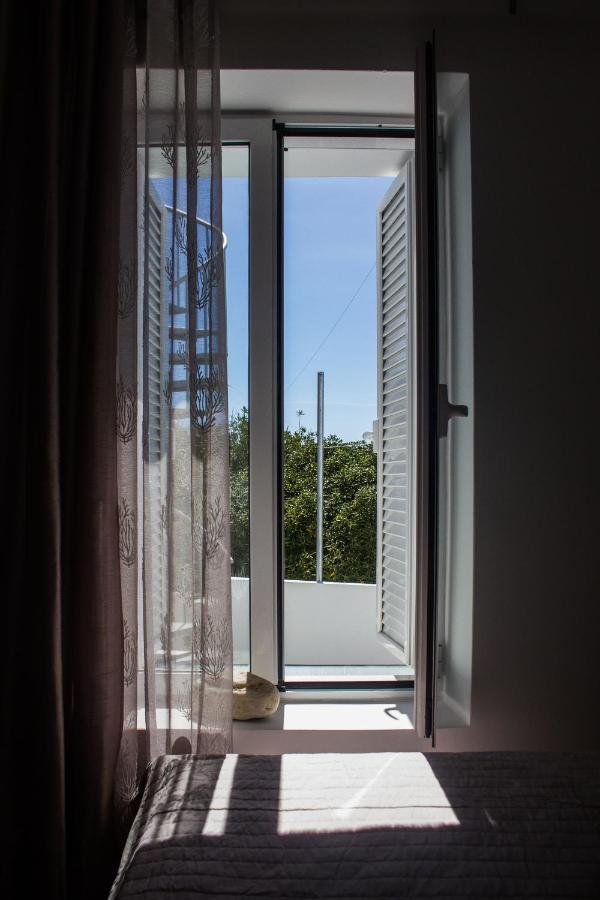 Blue Island Apartment Batsi  Bagian luar foto